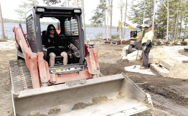 Click here to enlarge image